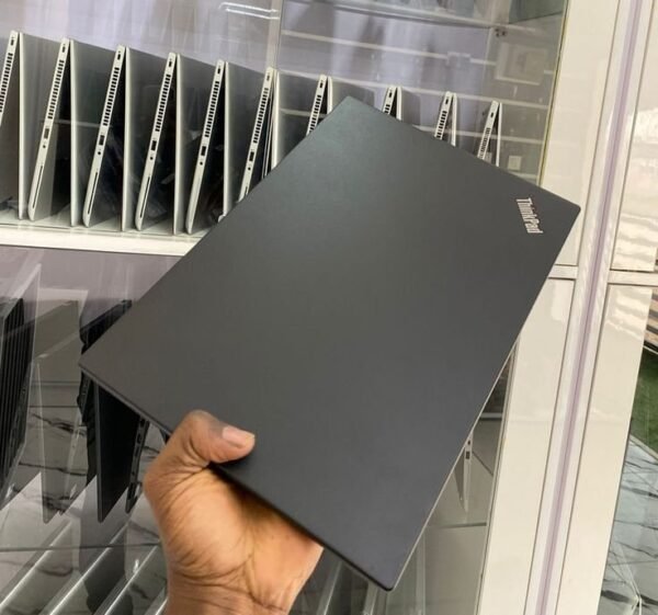 Lenovo Thinkpad E14 G7 - Core Ultra 7 255H